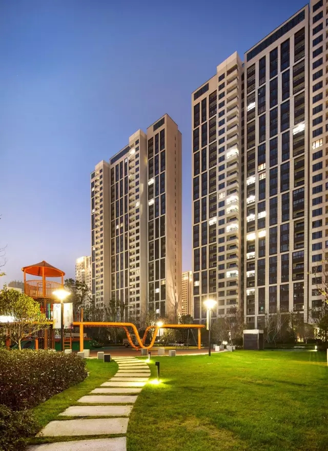 上海瑞虹新城九号地块·怡庭，，，，，*获得奖项：提名奖-栖身修建类